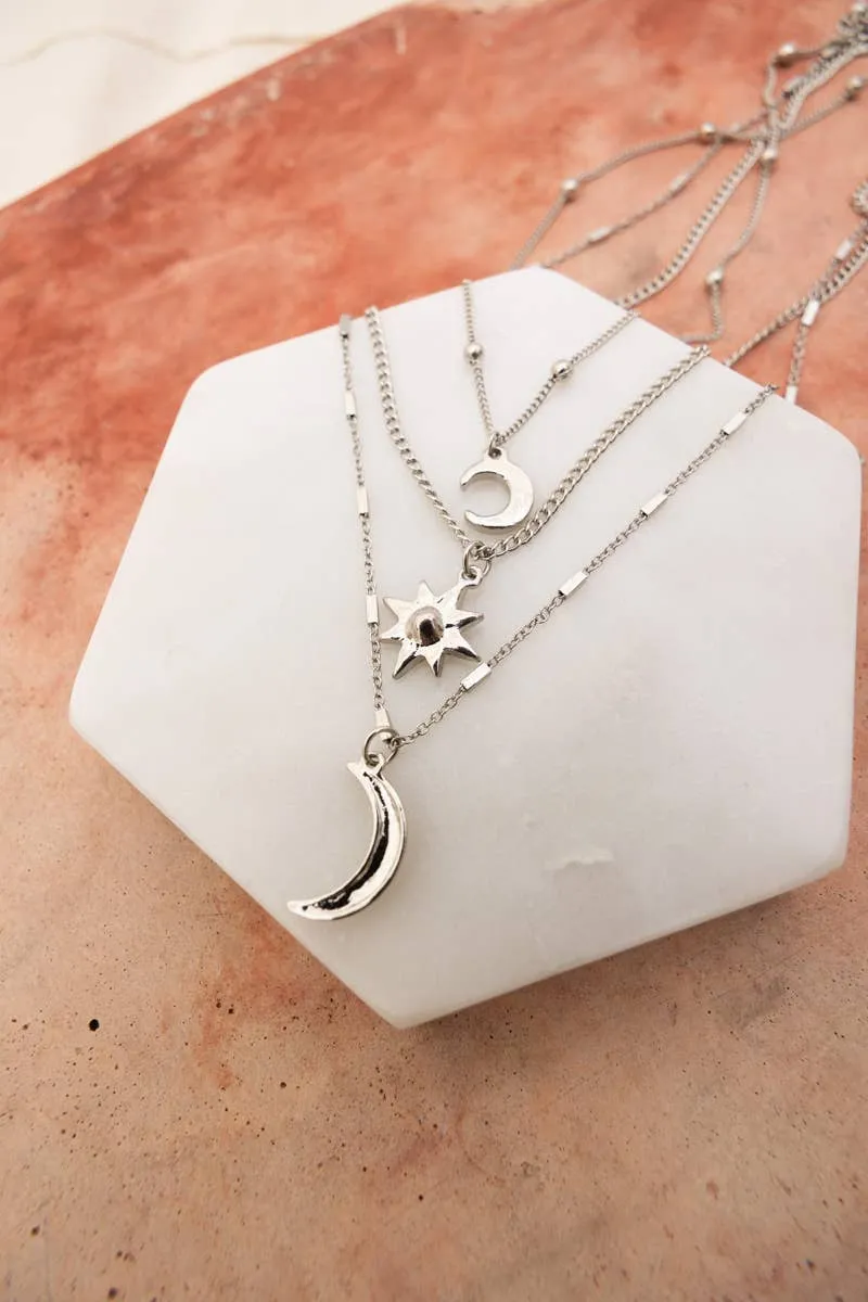🌙⭐ Celestial Layered Necklace - Moon and Star Charms 🌜✨