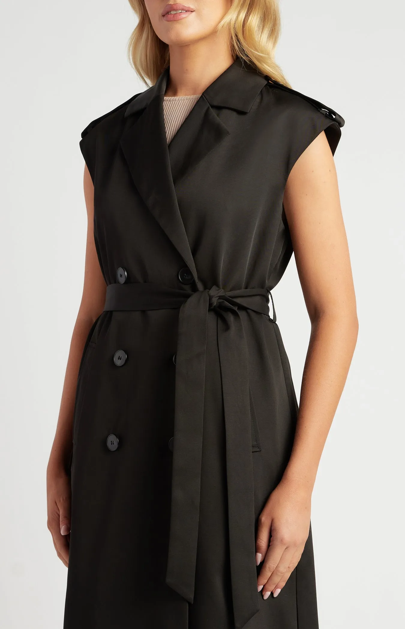 Evelyn Sleeveless Trench Coat - Black