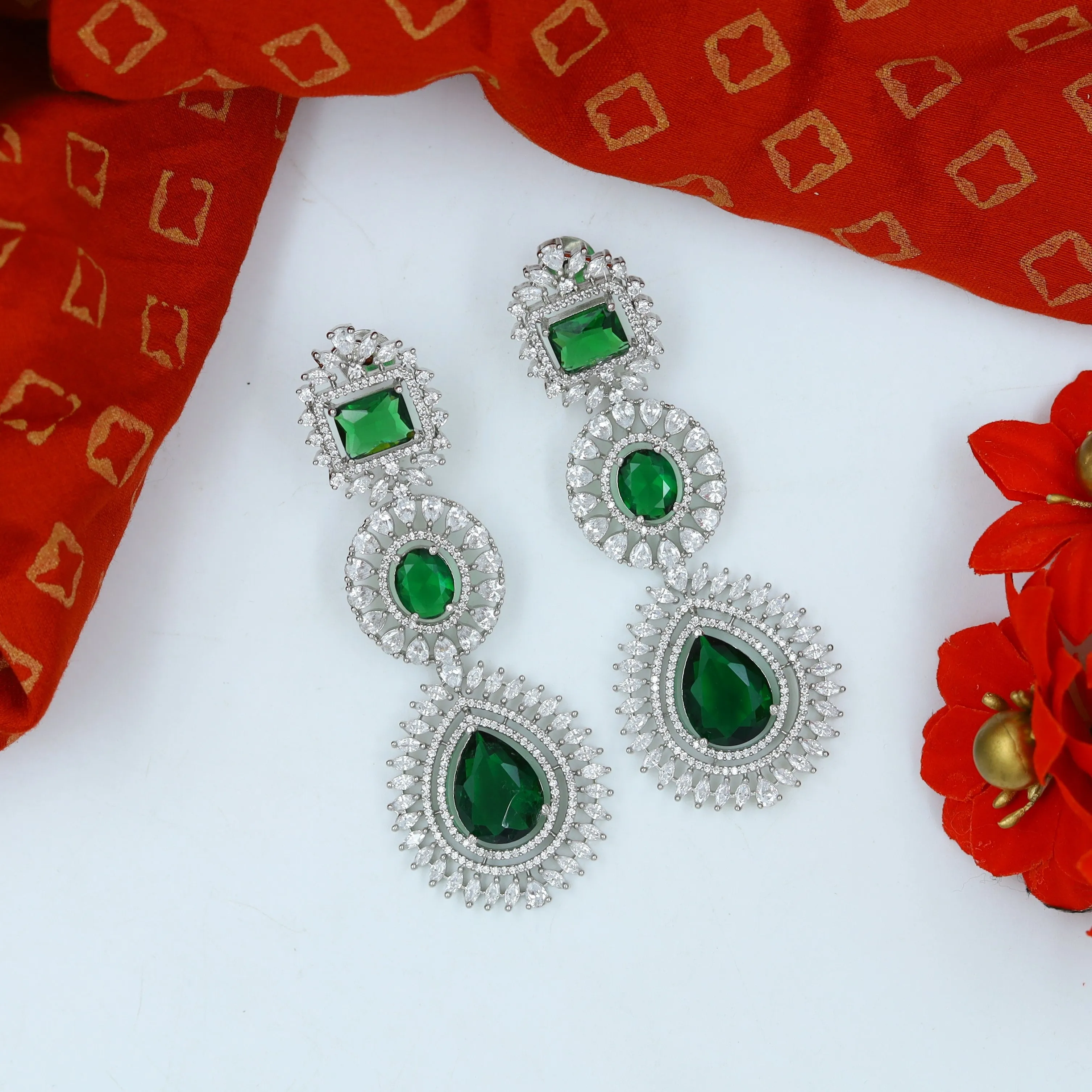 Round Neck Zircon/AD Necklace Set 12546-28